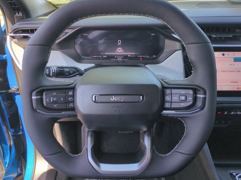 New 2026 Jeep Cherokee Laredo AWD/4WD image 9
