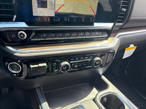New 2026 Chevrolet Silverado 1500 LT w/ Texas Edition Plus AWD/4WD image 24