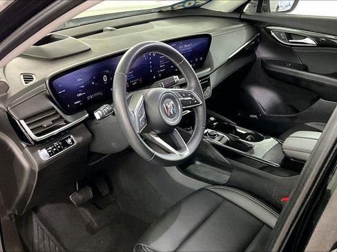 Used 2025 Buick Envision Preferred image 17