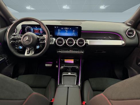New 2026 Mercedes-Benz GLB 35 AMG 4MATIC image 14
