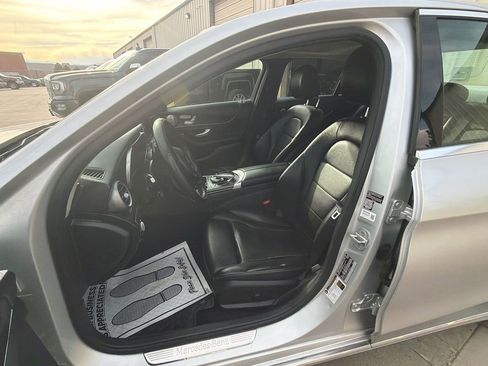 Used 2015 Mercedes-Benz C 300 4MATIC Sedan image 9