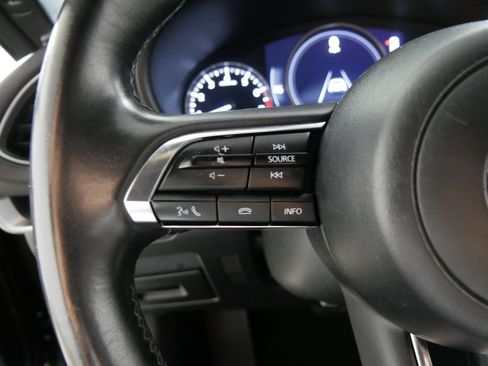 Used 2024 MAZDA MAZDA3 s FWD image 27