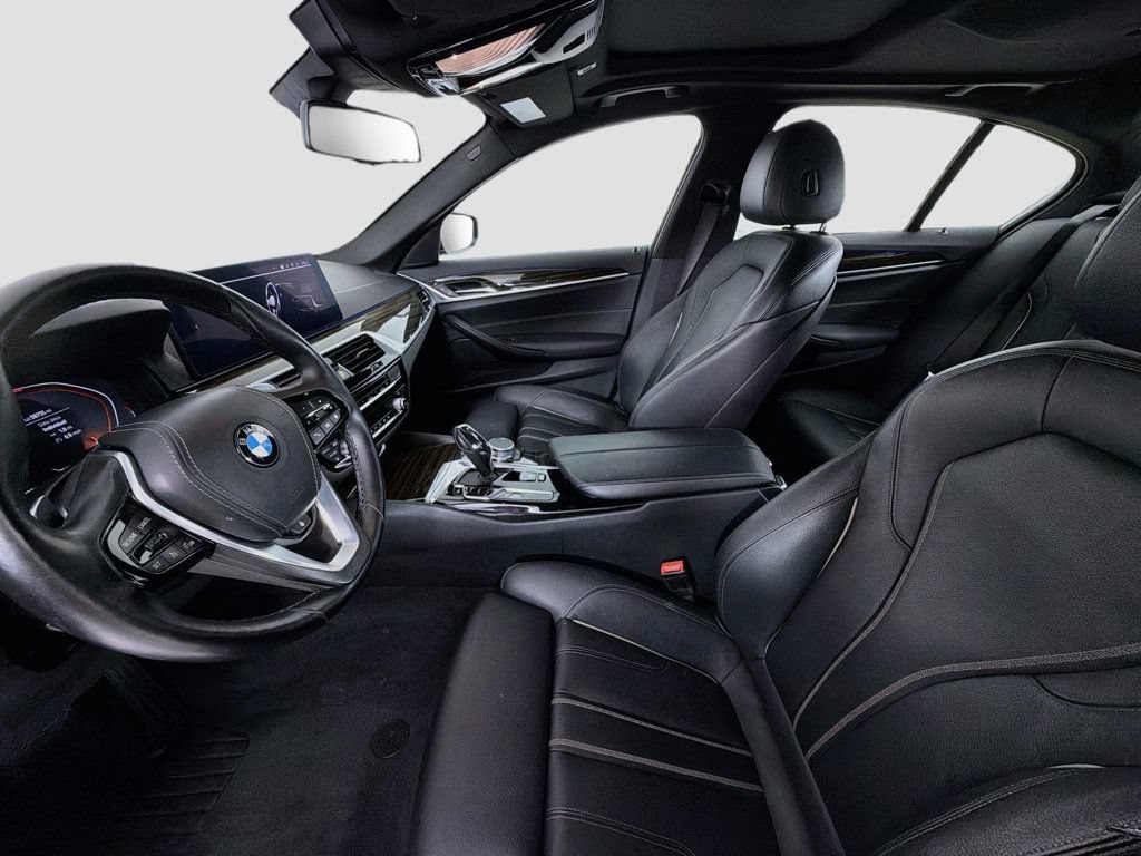 Used 2021 BMW 530i xDrive w/ Convenience Package AWD/4WD image 21