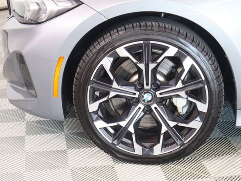 Used 2026 BMW 330i xDrive Sedan AWD/4WD image 19