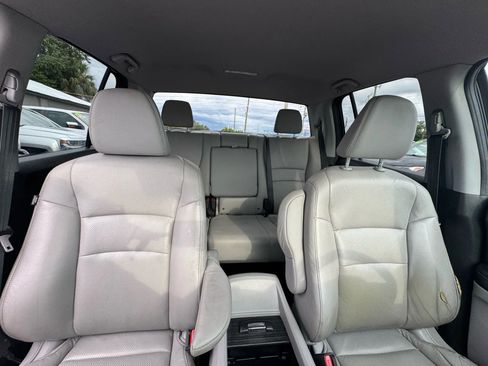 Used 2018 Honda Ridgeline RTL-T image 16