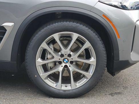 Certified 2024 BMW X5 xDrive40i w/ Parking Assistance Package AWD/4WD image 8