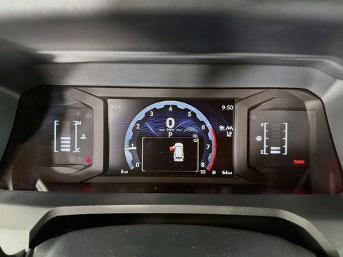 New 2026 Toyota 4Runner SR5 AWD/4WD image 17