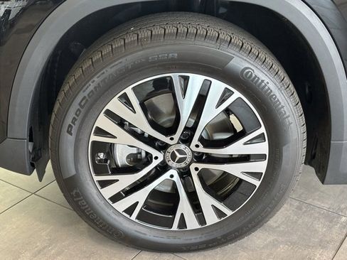 Used 2025 Mercedes-Benz GLA 250 GLA 250 image 33