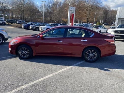 Used 2015 Nissan Altima 2.5 S w/ Special Edition Package image 4