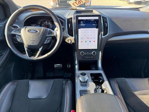 Used 2024 Ford Edge ST w/ Equipment Group 401A image 15