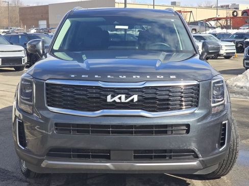 Used 2022 Kia Telluride S image 12