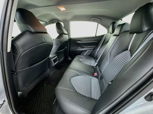 Used 2024 Toyota Camry SE FWD image 23