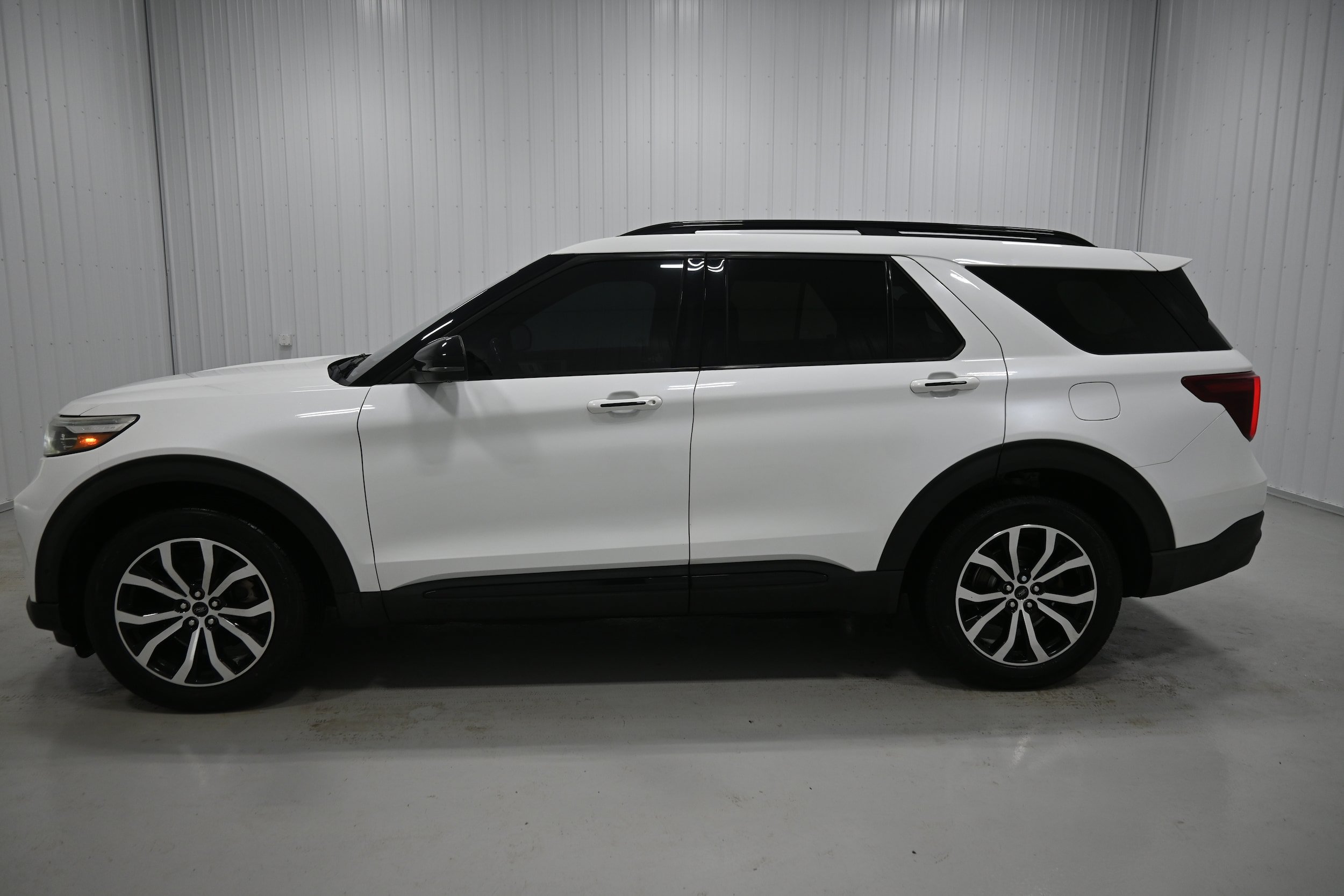 Used 2020 Ford Explorer ST w/ Premium Technology Package AWD/4WD image 29