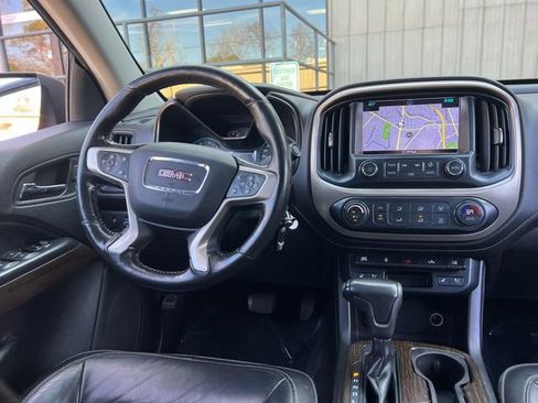 Used 2018 GMC Canyon Denali image 16