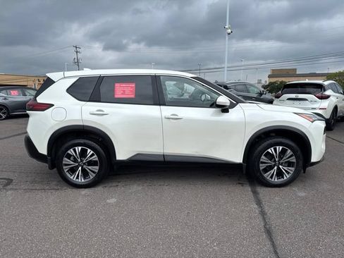 Certified 2023 Nissan Rogue SV AWD/4WD image 5