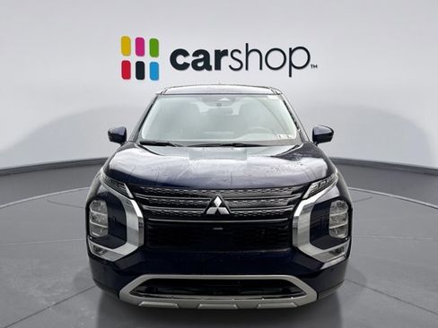 Used 2022 Mitsubishi Outlander SE image 6