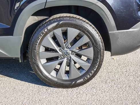 Used 2024 Volkswagen Taos S image 5