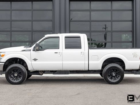 Used 2013 Ford F250 Lariat w/ Lariat Ultimate Pkg AWD/4WD image 4