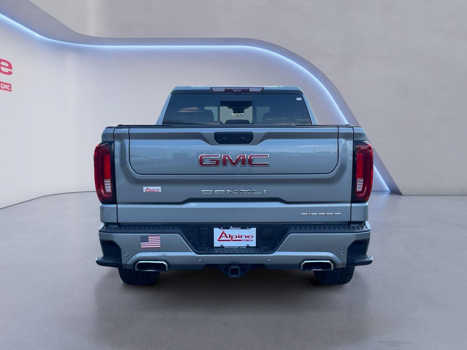 Used 2024 GMC Sierra 1500 Denali AWD/4WD image 4