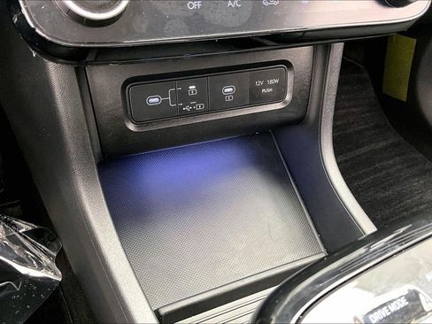 Used 2025 Hyundai Tucson SEL AWD/4WD image 32