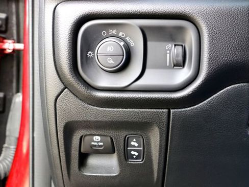 Used 2025 RAM 1500 Lone Star AWD/4WD image 20