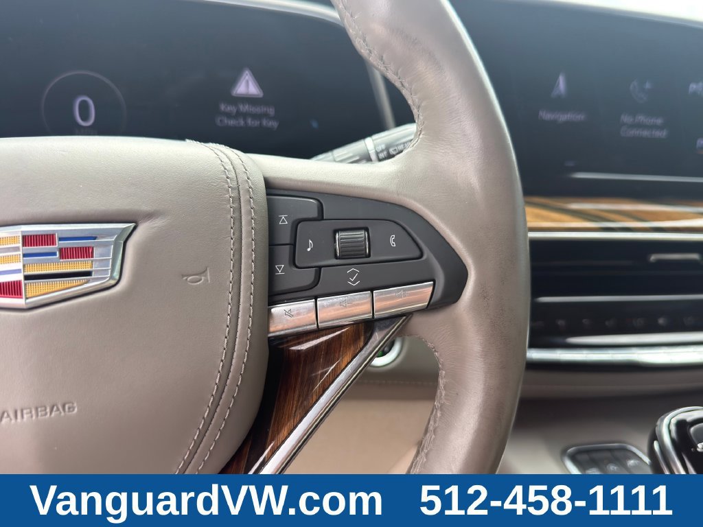 Used 2022 Cadillac Escalade Sport Platinum w/ Heavy-Duty Trailer Package AWD/4WD image 17