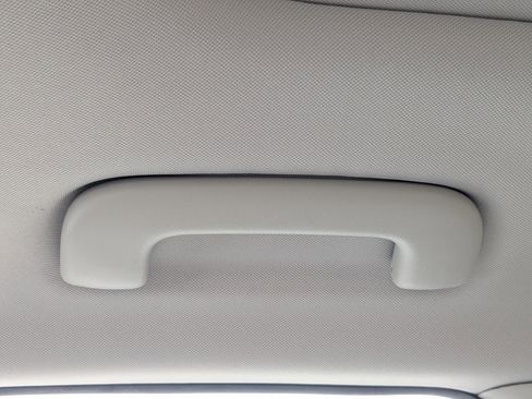 Certified 2021 Kia Seltos EX image 18