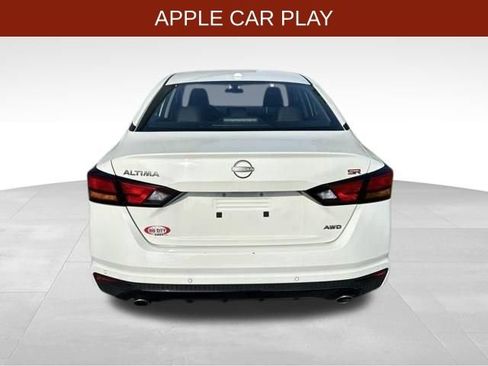 Used 2025 Nissan Altima 2.5 SR AWD/4WD image 6