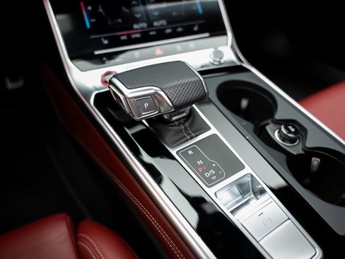 Used 2023 Audi S6 Premium Plus w/ Premium Plus Package image 52