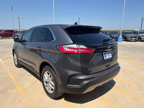 Used 2024 Ford Edge SEL w/ Convenience Package AWD/4WD image 5