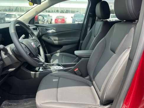 Used 2024 Buick Encore GX Preferred w/ Comfort Package FWD image 21