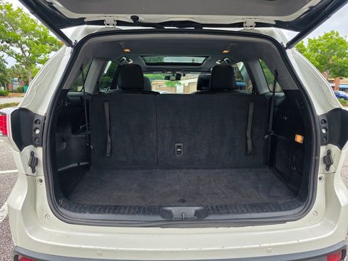 Used 2016 Toyota Highlander Limited Platinum FWD image 35