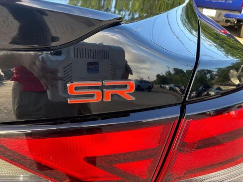 Used 2024 Nissan Sentra SR w/ SR Premium Package FWD image 10