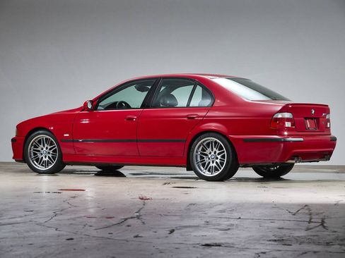 Used 2001 BMW M5 RWD image 7