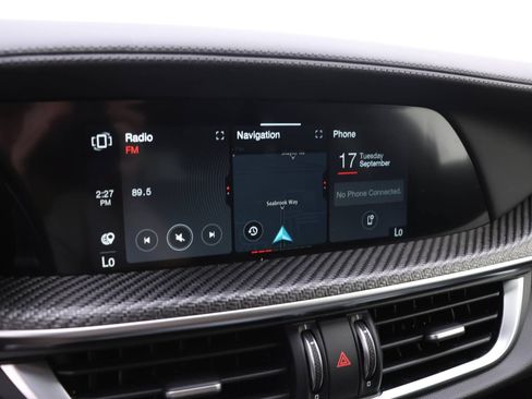 New 2024 Alfa Romeo Stelvio Quadrifoglio AWD/4WD image 10