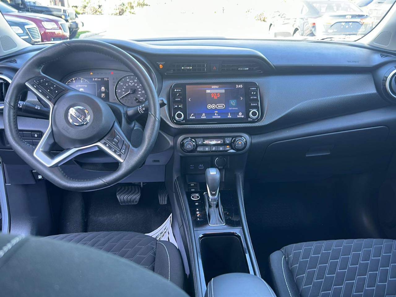 Used 2021 Nissan Kicks SV FWD image 14