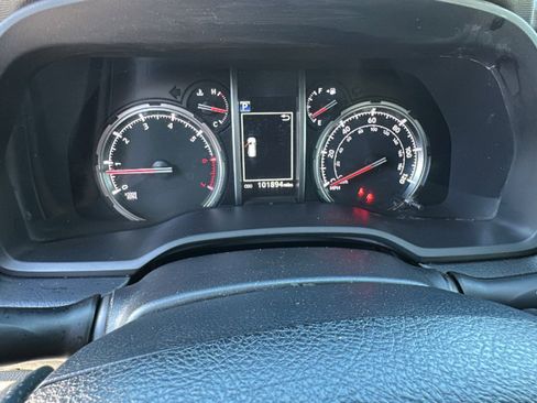 Used 2023 Toyota 4Runner TRD Off-Road Premium image 21