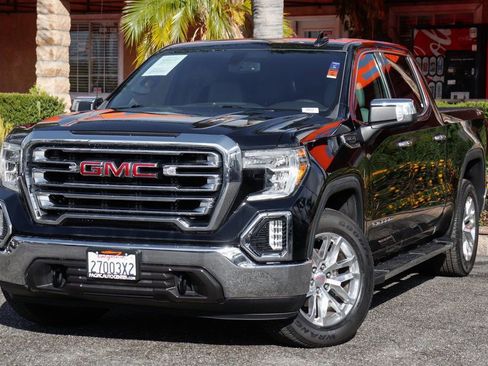 Used 2020 GMC Sierra 1500 SLT w/ SLT Premium Package image 4