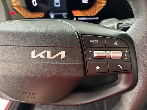 New 2026 Kia K4 FWD image 31