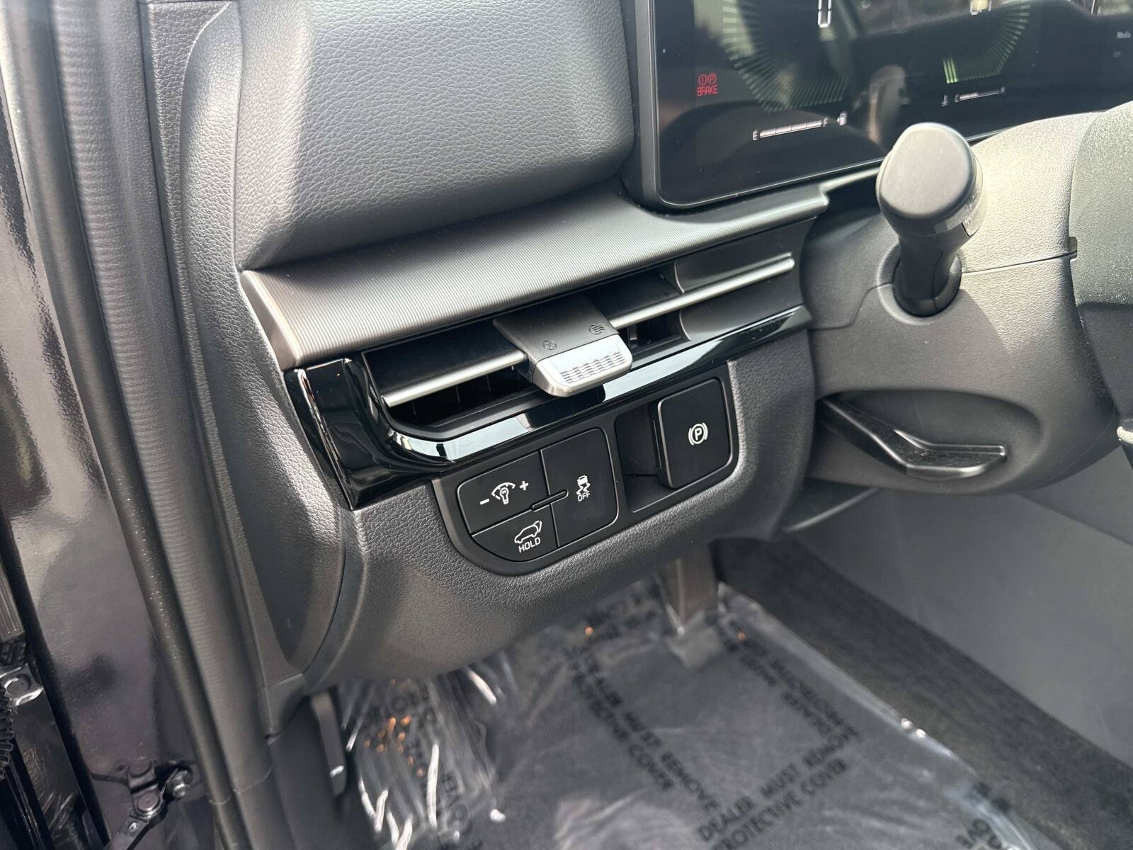 Used 2026 Kia Sportage EX FWD image 22