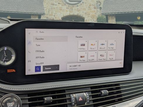 Certified 2024 Lexus LS 500 RWD image 12