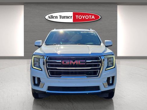 Used 2023 GMC Yukon SLT w/ SLT Premium Package image 5