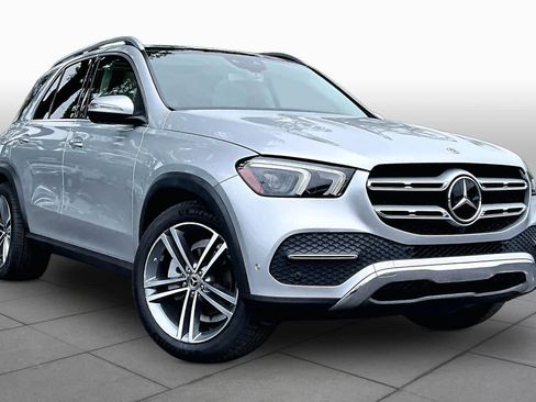 Used 2020 Mercedes-Benz GLE 350 4MATIC image 3