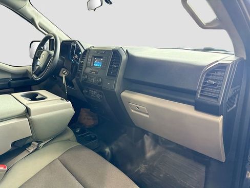 Used 2019 Ford F150 XL image 27