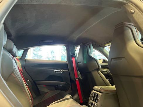 Used 2022 Audi RS e-tron GT image 13