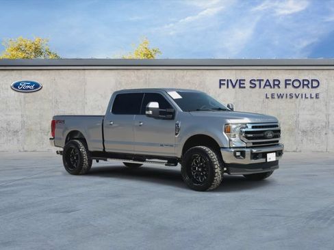 Used 2020 Ford F350 Lariat w/ Lariat Value Package AWD/4WD image 2