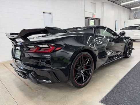 Used 2023 Chevrolet Corvette Z06 RWD image 4