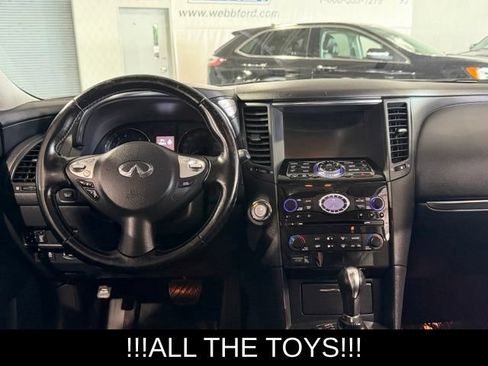 Used 2013 INFINITI FX37 AWD w/ Premium Pkg image 23