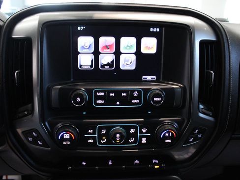 Used 2015 Chevrolet Silverado 2500 LTZ w/ LTZ Plus Package image 21