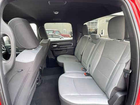 Used 2024 RAM 2500 Big Horn w/ Bed Utility Group image 17